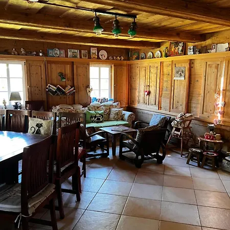 Apartment Katersuite Grossschoenau