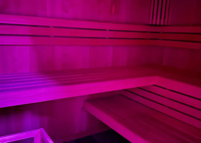 Katersuite غروسشوناو